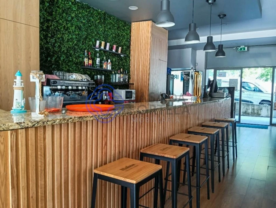 Negócio para Trespasse em Castêlo da Maia Foto 7