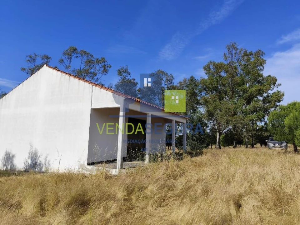 Terreno para Venda em Amareleja Foto 8