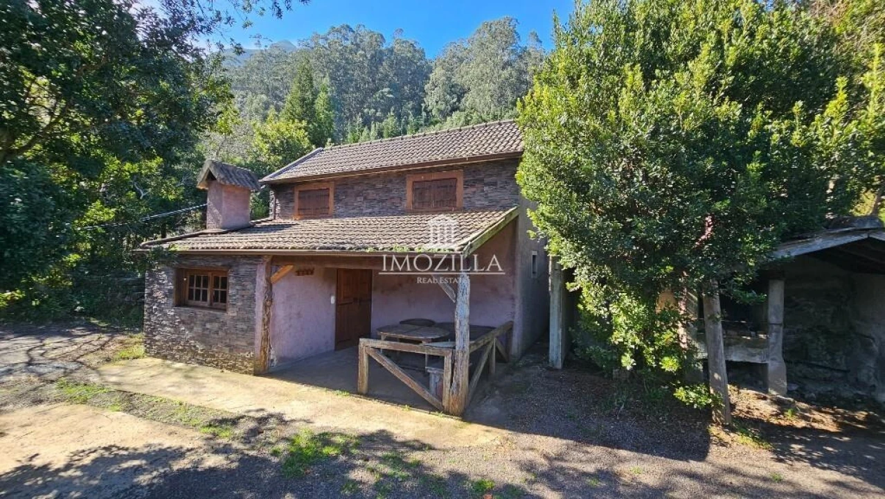 Moradia T2 para Venda em São Vicente Foto 1