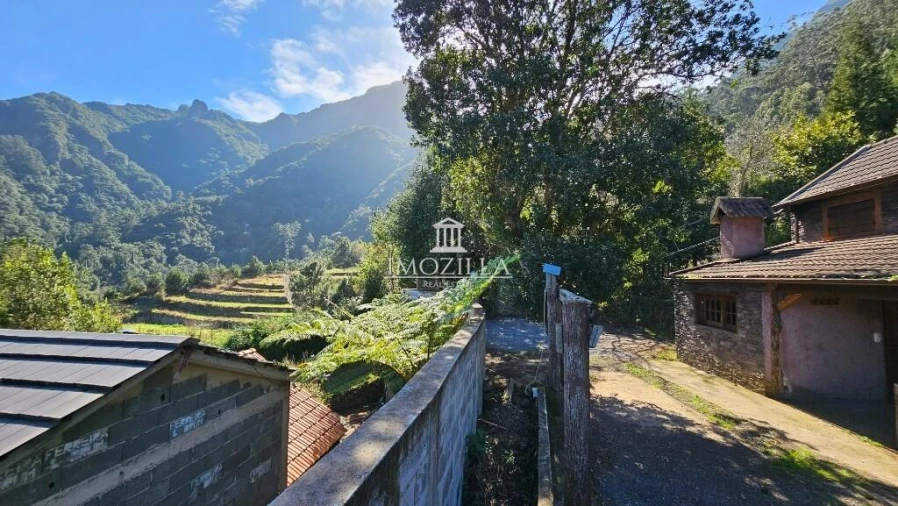 Moradia T2 para Venda em São Vicente Foto 9