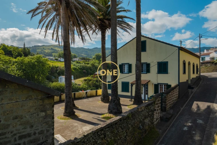 Prédio para Venda em Povoação Foto 8