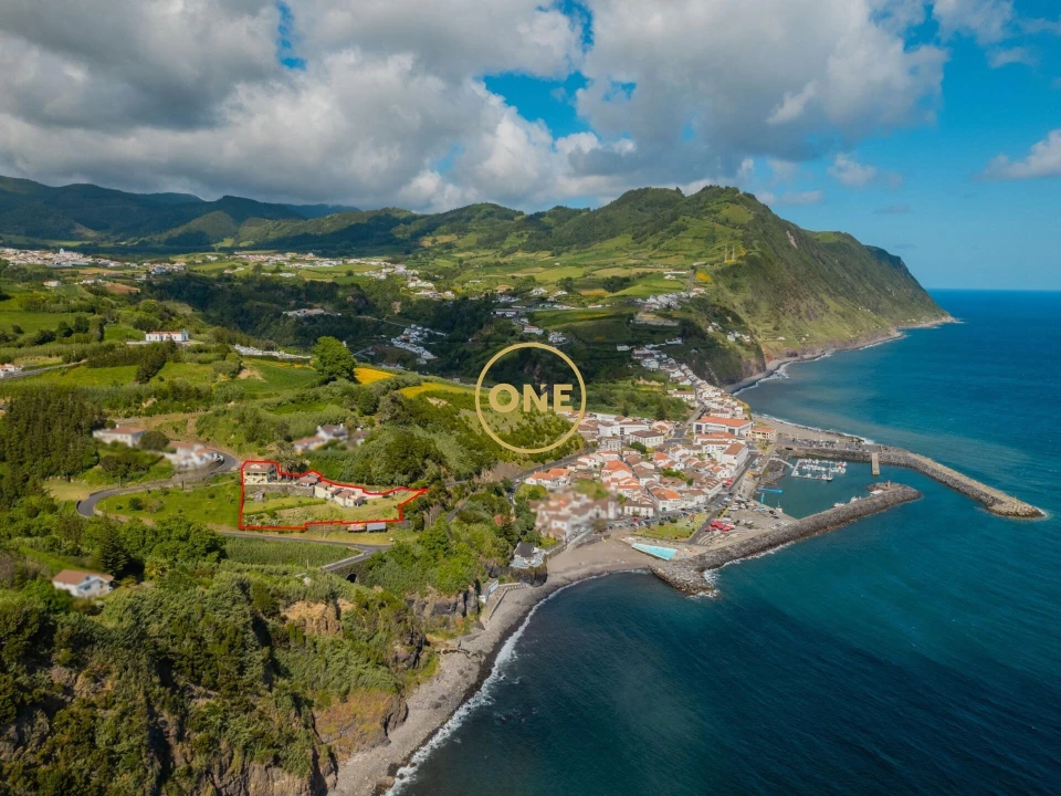 Prédio para Venda em Povoação Foto 10