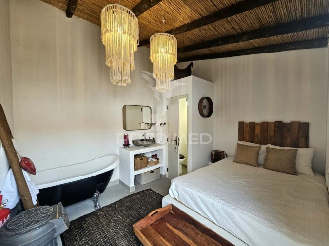 Moradia T4 para Venda em Vale de Santiago Foto 8