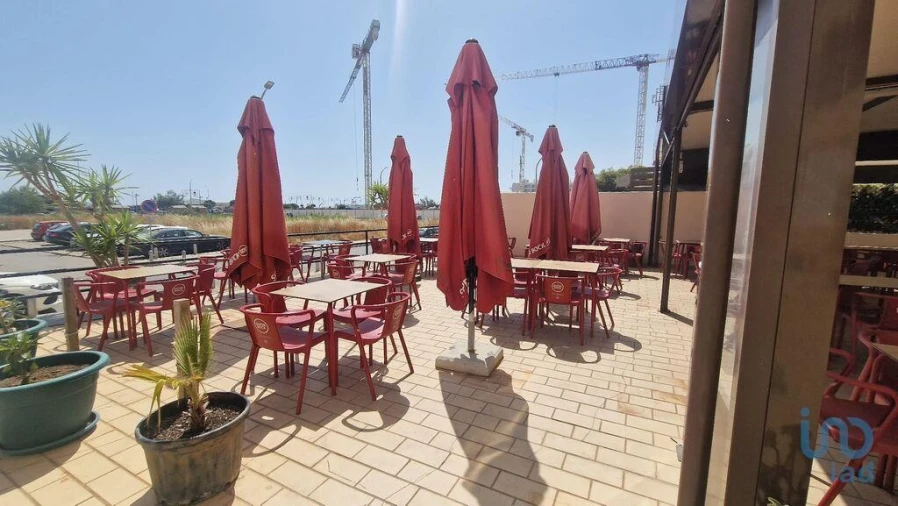 Loja para Venda em Quarteira Foto 1