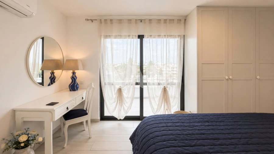 Apartamento T2 para Venda em Quarteira Foto 16