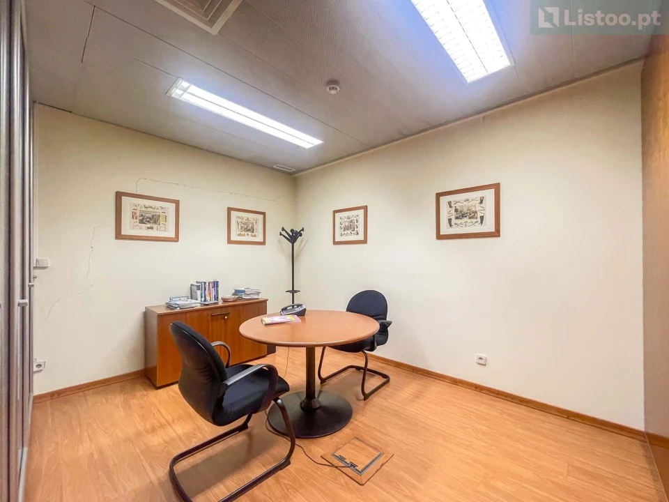 Escritório para Venda em Santa Maria Maior Foto 9