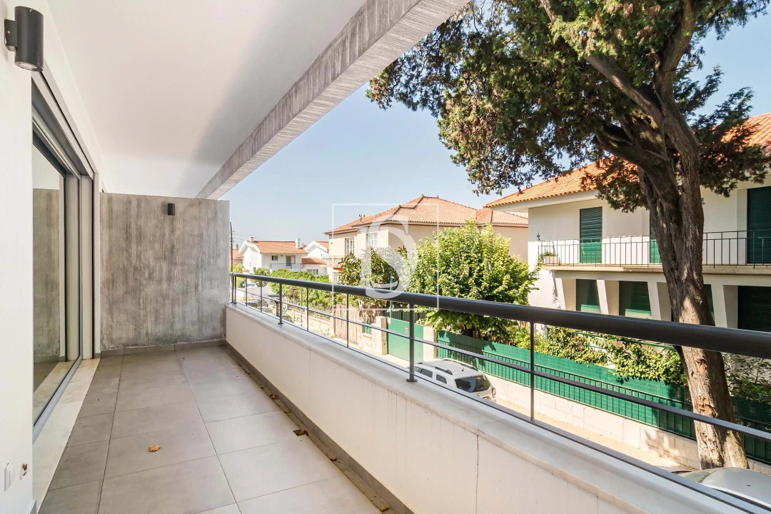 Apartamento T3 para Venda em Carcavelos e Parede Foto 26