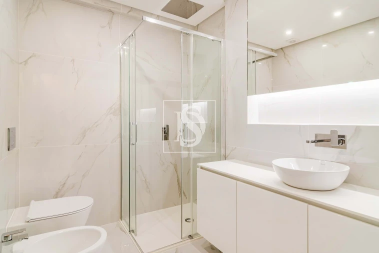 Apartamento T3 para Venda em Carcavelos e Parede Foto 24