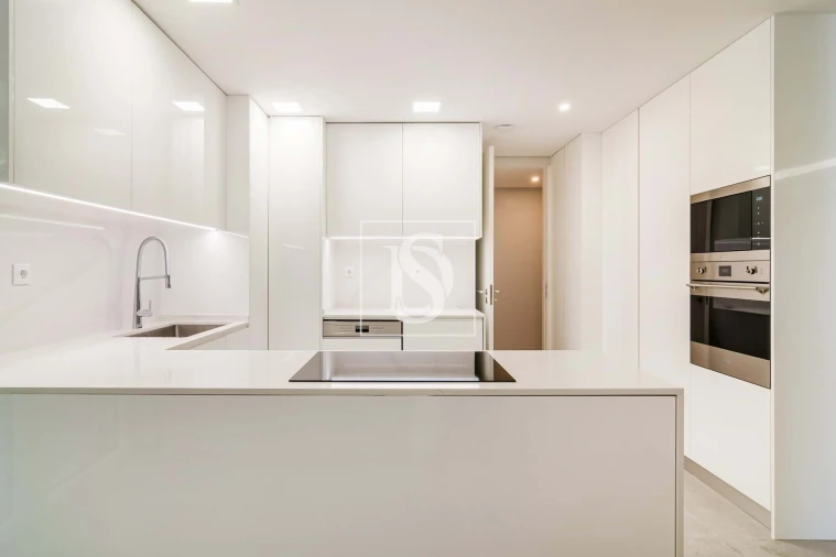 Apartamento T3 para Venda em Carcavelos e Parede Foto 10