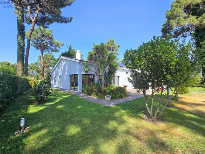 Moradia T4 para Venda em Charneca de Caparica e Sobreda Foto 29