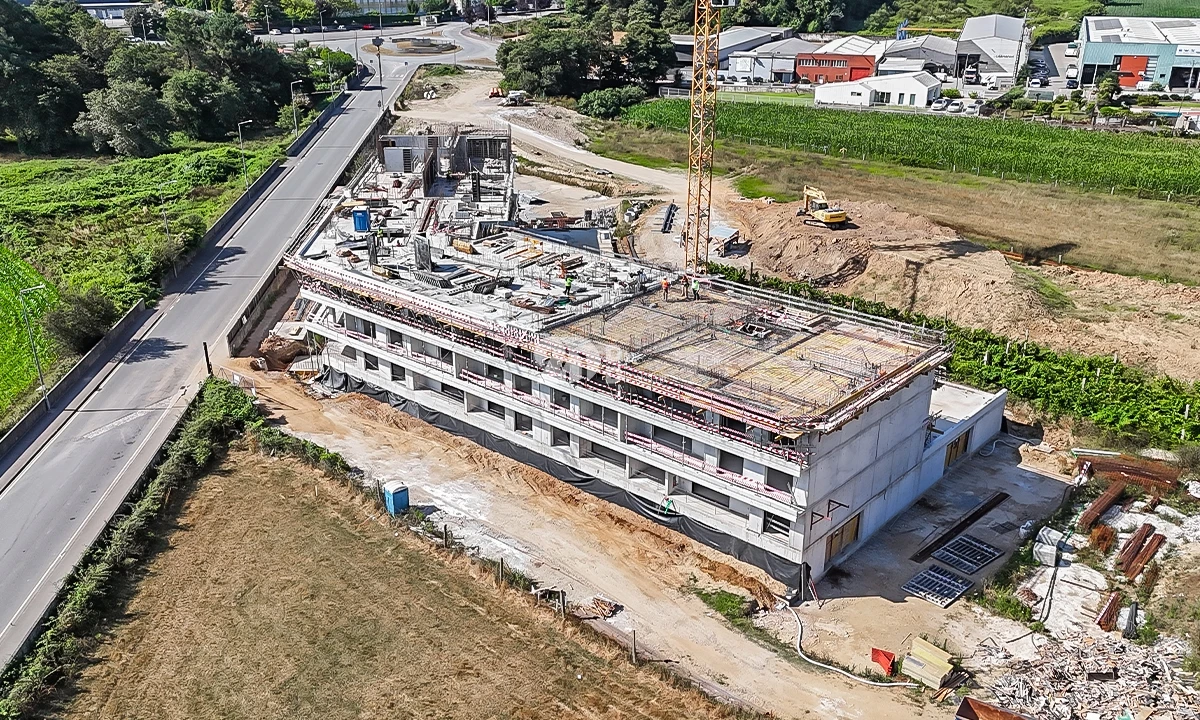 Apartamento T1 para Venda em Vila Nova de Famalicão e Calendário Foto 1