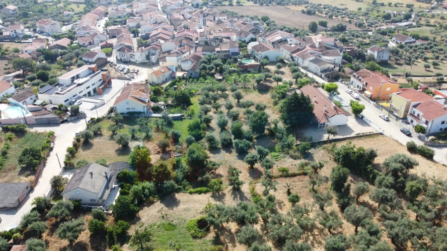 Terreno para Venda em Telhado Foto 21