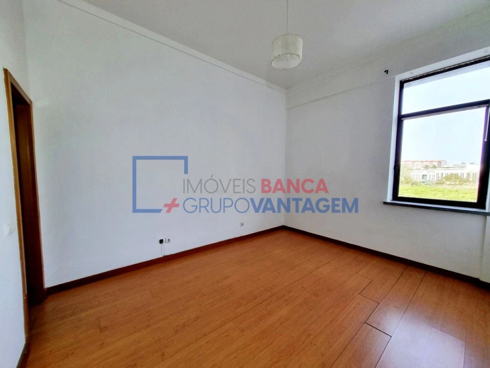 Apartamento T3 para Venda em Setubal (São Sebastião) Foto 17
