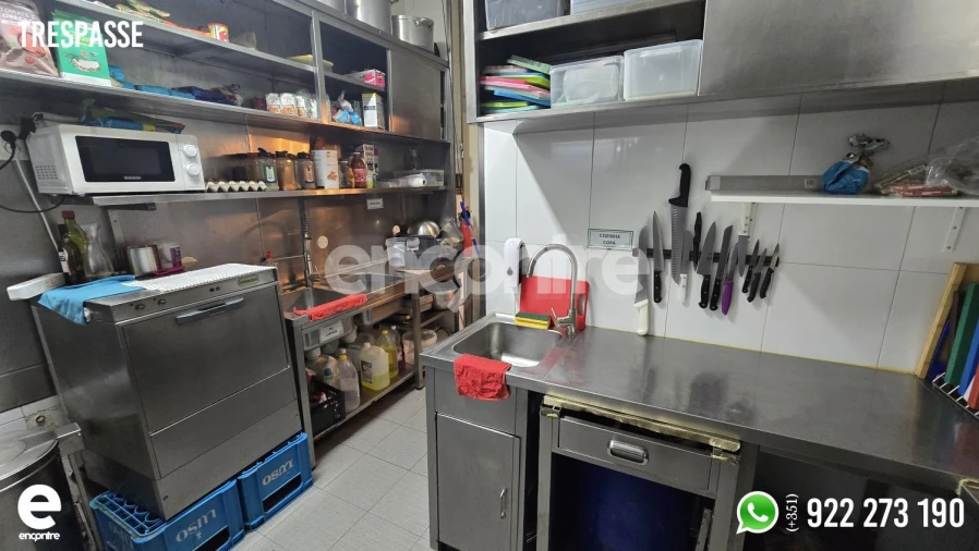 Loja para Trespasse em Venteira Foto 16