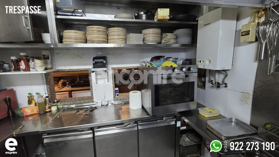 Loja para Trespasse em Venteira Foto 15