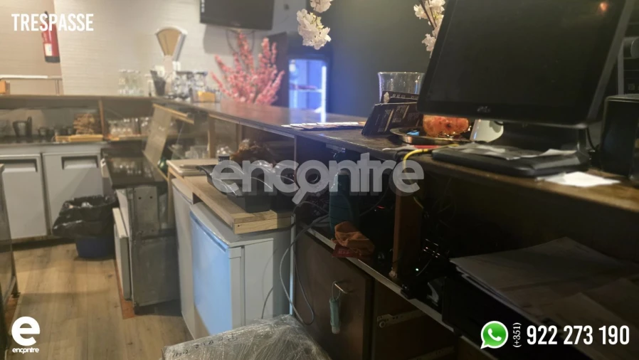 Loja para Trespasse em Venteira Foto 2