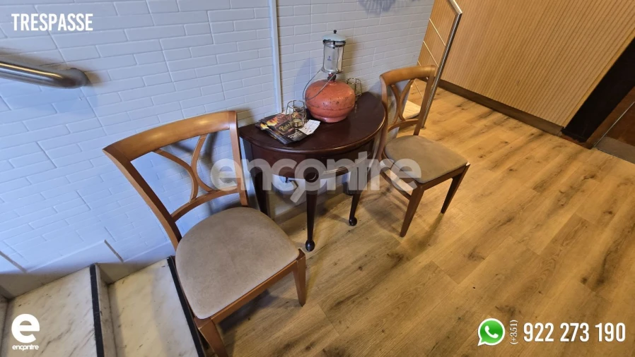 Loja para Trespasse em Venteira Foto 11