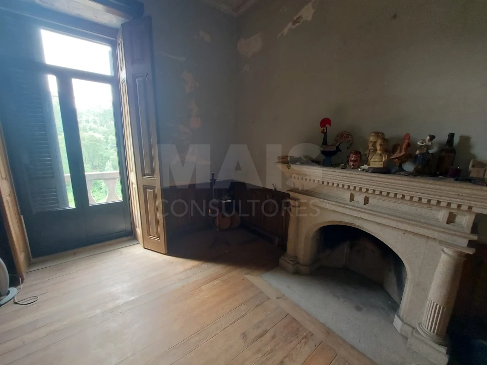 Moradia T4 para Venda em Vila Cova de Alva e Anseriz Foto 7