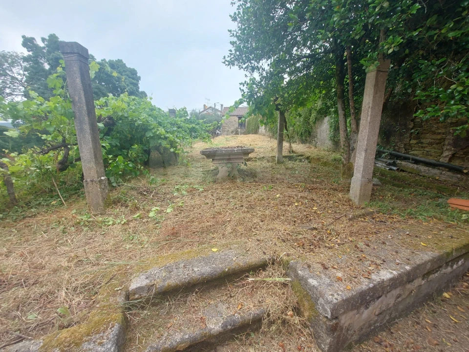 Moradia T4 para Venda em Vila Cova de Alva e Anseriz Foto 12