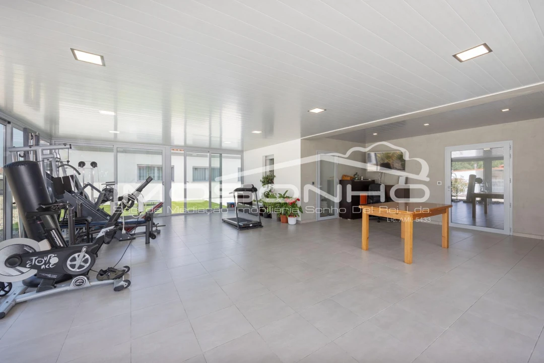 Moradia T4 para Venda em Marinha Grande Foto 18