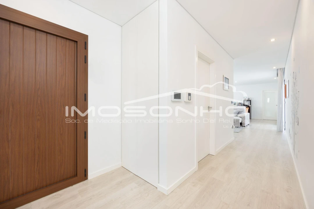 Moradia T4 para Venda em Marinha Grande Foto 2