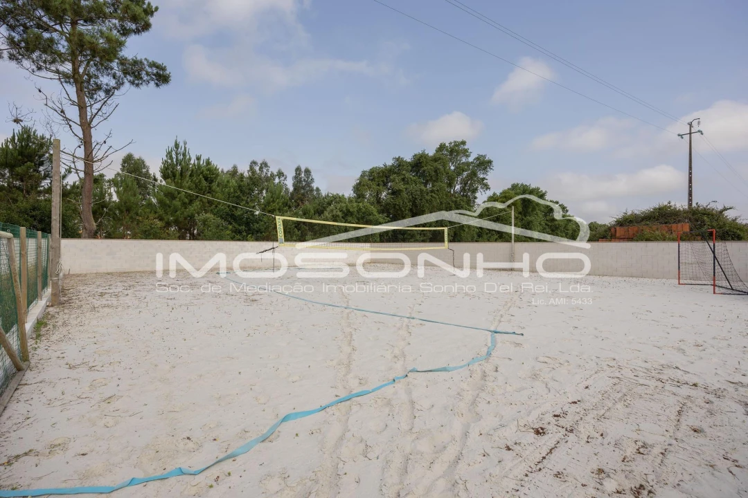 Moradia T4 para Venda em Marinha Grande Foto 27