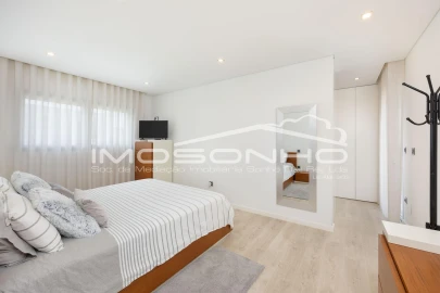 Moradia T4 para Venda em Marinha Grande