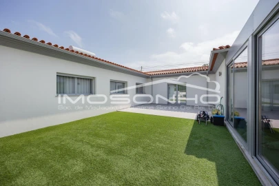 Moradia T4 para Venda em Marinha Grande
