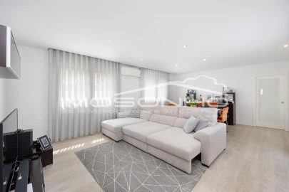 Moradia T4 para Venda em Marinha Grande