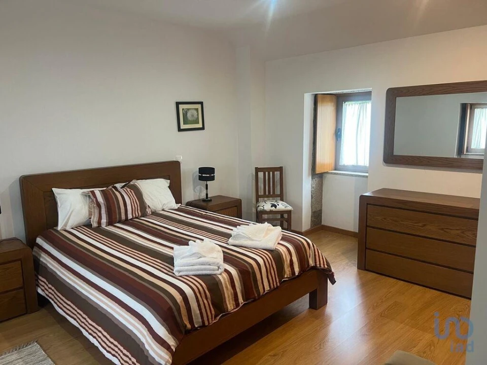 Moradia T2 para Venda em Carvalhais e Candal Foto 5