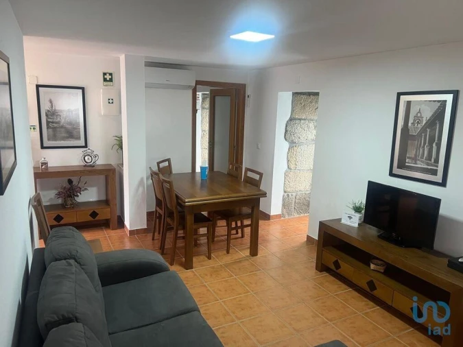 Moradia T2 para Venda em Carvalhais e Candal Foto 8