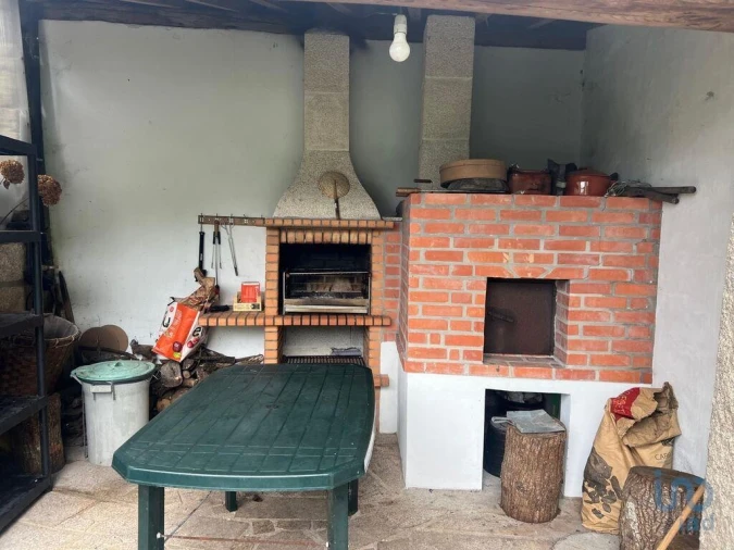 Moradia T2 para Venda em Carvalhais e Candal Foto 12