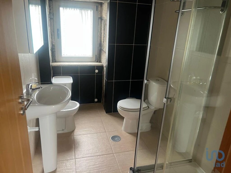 Moradia T2 para Venda em Carvalhais e Candal Foto 7