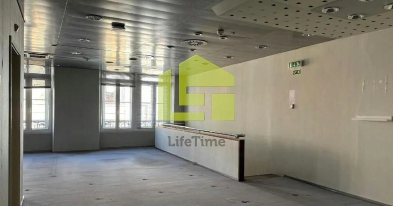 Prédio para Venda em Vila Franca de Xira Foto 11