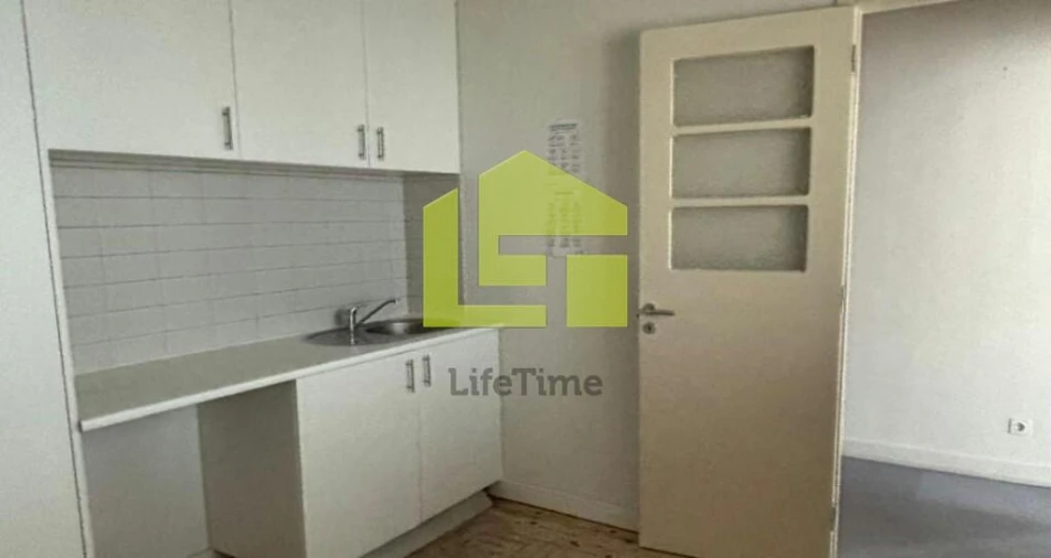 Prédio para Venda em Vila Franca de Xira Foto 14