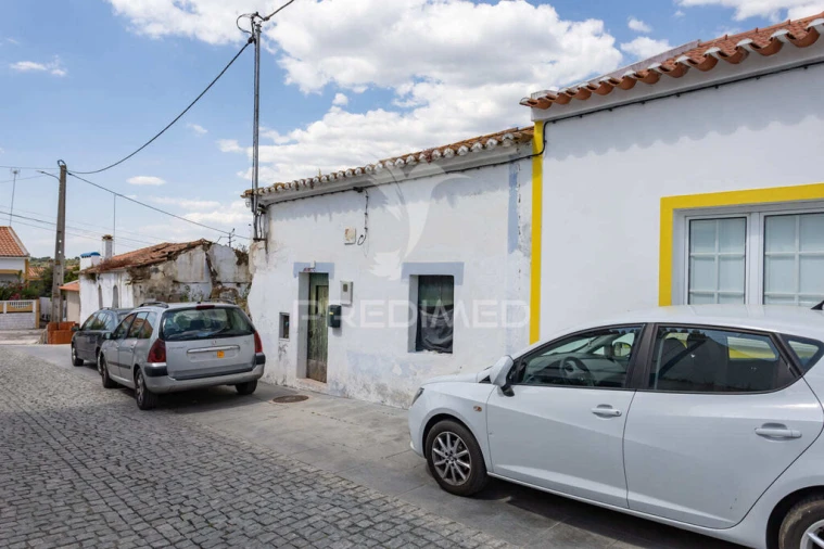 Moradia T4 para Venda em Torrão Foto 2