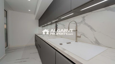Moradia T3 para Venda em Almancil