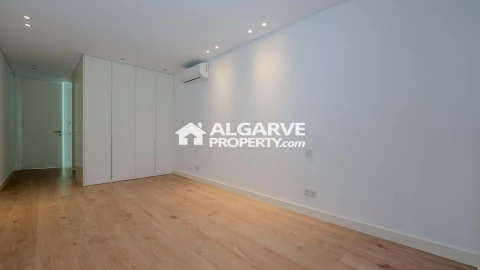 Moradia T3 para Venda em Almancil