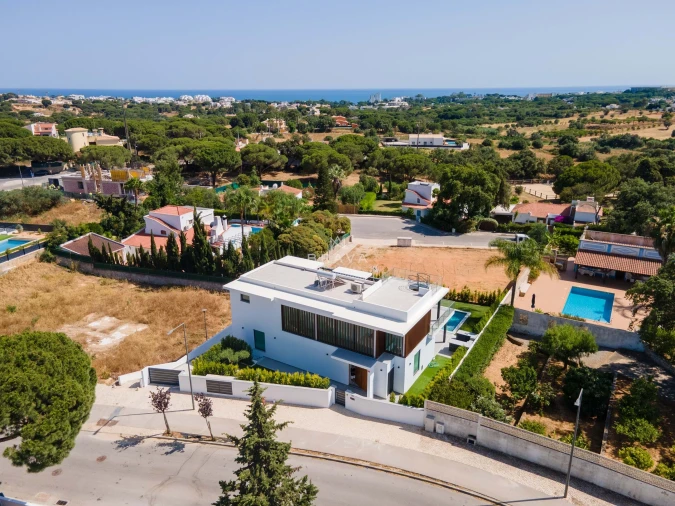 Moradia T4 para Venda em Albufeira e Olhos de Água Foto 46