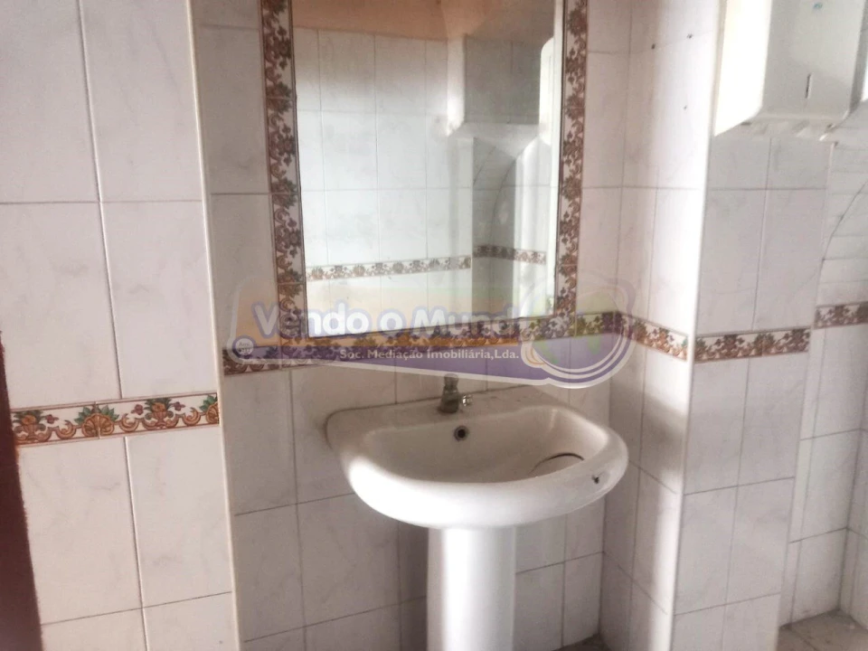 Loja para Venda em Benavente Foto 9