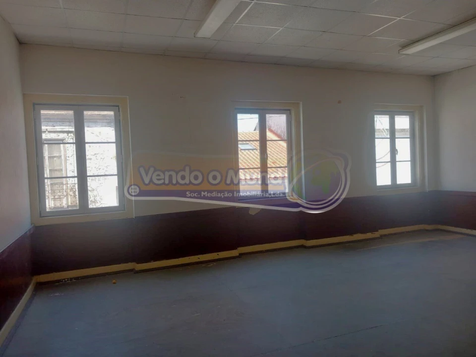 Loja para Venda em Benavente Foto 12