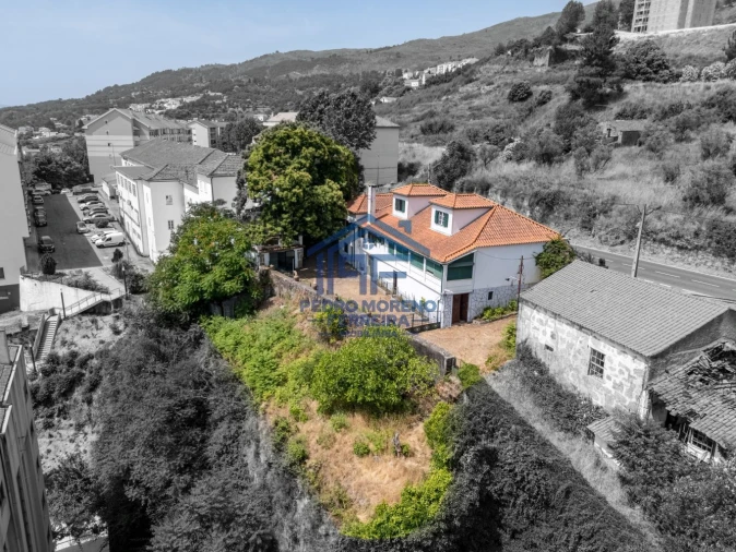 Moradia T10 para Venda em Covilhã e Canhoso Foto 37