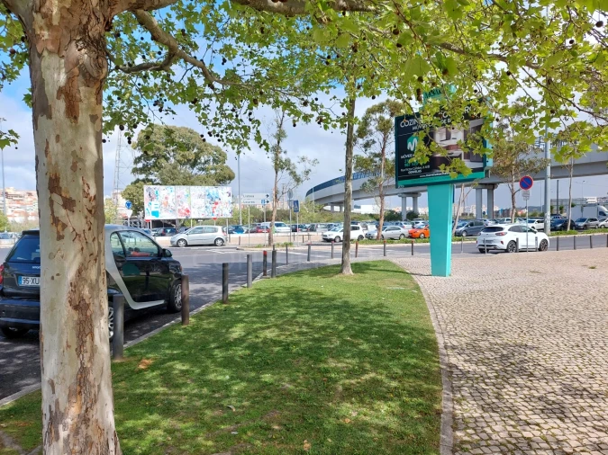 Terreno para Venda em Odivelas Foto 3