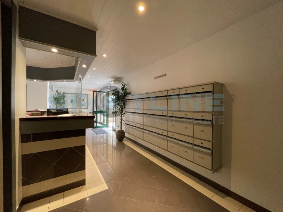 Escritório para Venda em Algés, Linda-A-Velha e Cruz Quebrada-Dafundo Foto 5