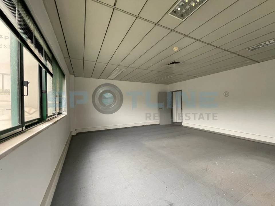 Escritório para Venda em Algés, Linda-A-Velha e Cruz Quebrada-Dafundo Foto 14