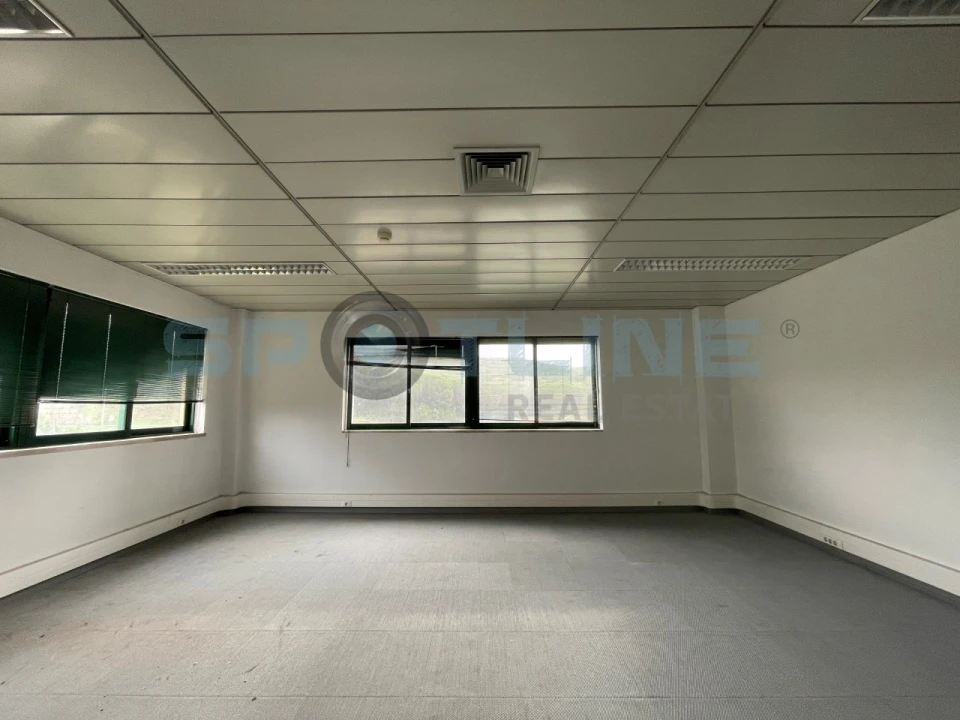 Escritório para Venda em Algés, Linda-A-Velha e Cruz Quebrada-Dafundo Foto 15