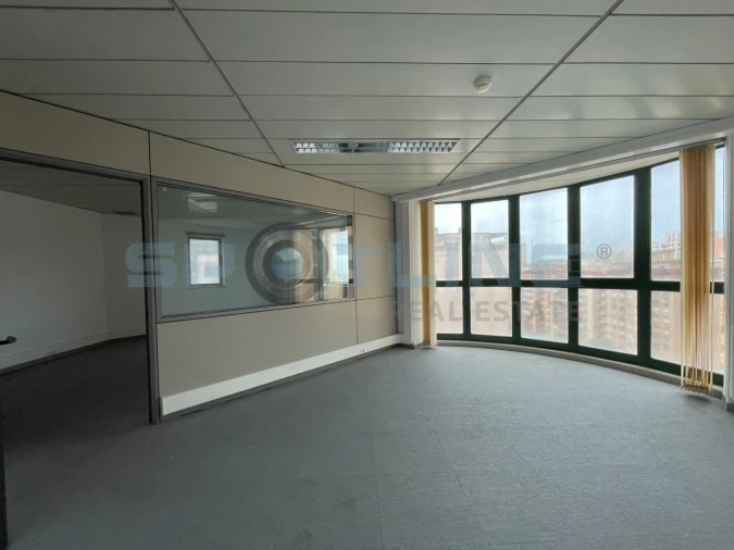 Escritório para Venda em Algés, Linda-A-Velha e Cruz Quebrada-Dafundo Foto 30