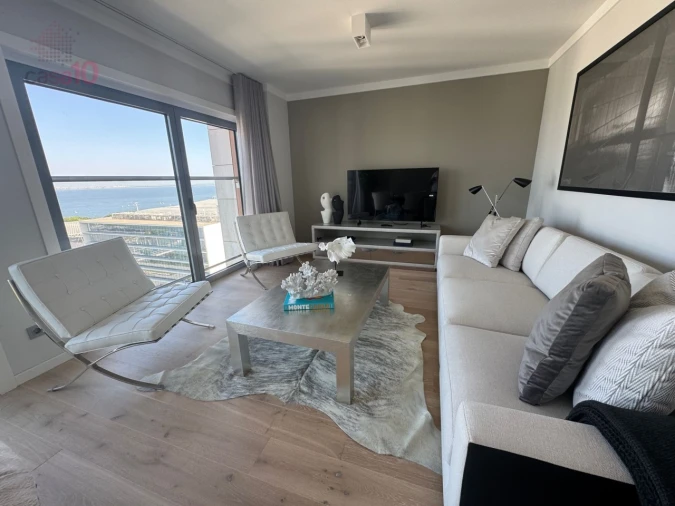 Apartamento T2 para Venda em Parque das Nações Foto 3