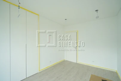 Moradia T5 para Venda em Charneca de Caparica e Sobreda