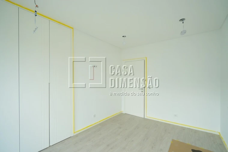 Moradia T5 para Venda em Charneca de Caparica e Sobreda Foto 47
